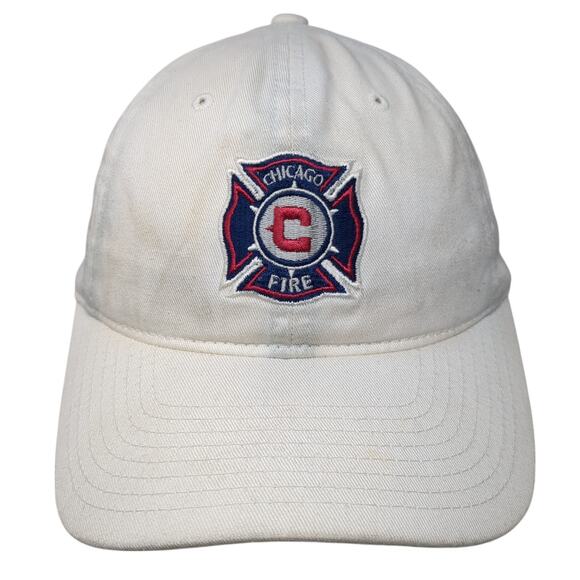 Chicago Fire Slideback Hat White One Size Embroidered Mitchell & Ness - Picture 1 of 10